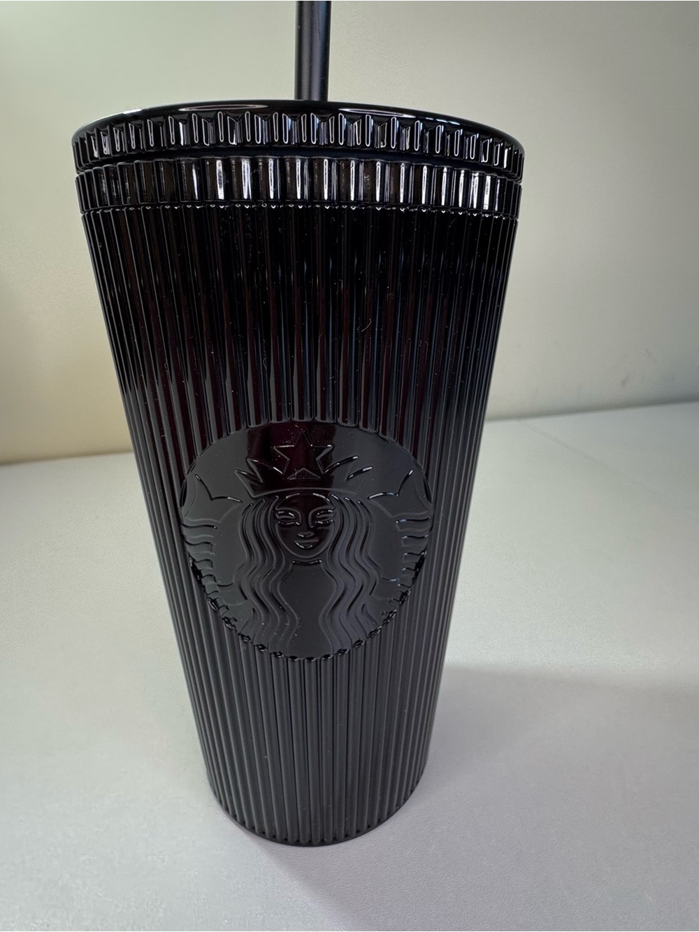 Starbucks Glossy Black Ribbed Tumbler with Straw
